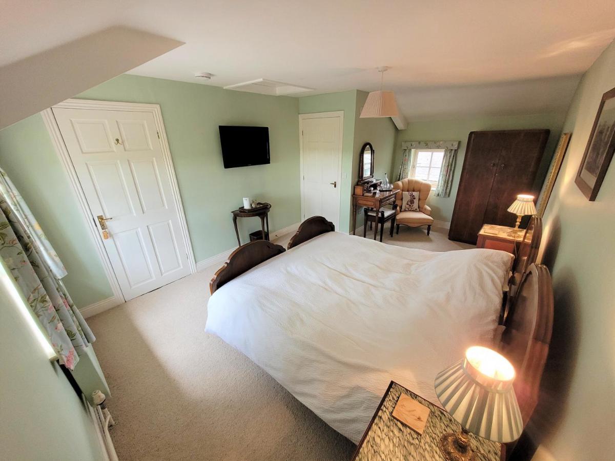 Burton Grange 4*