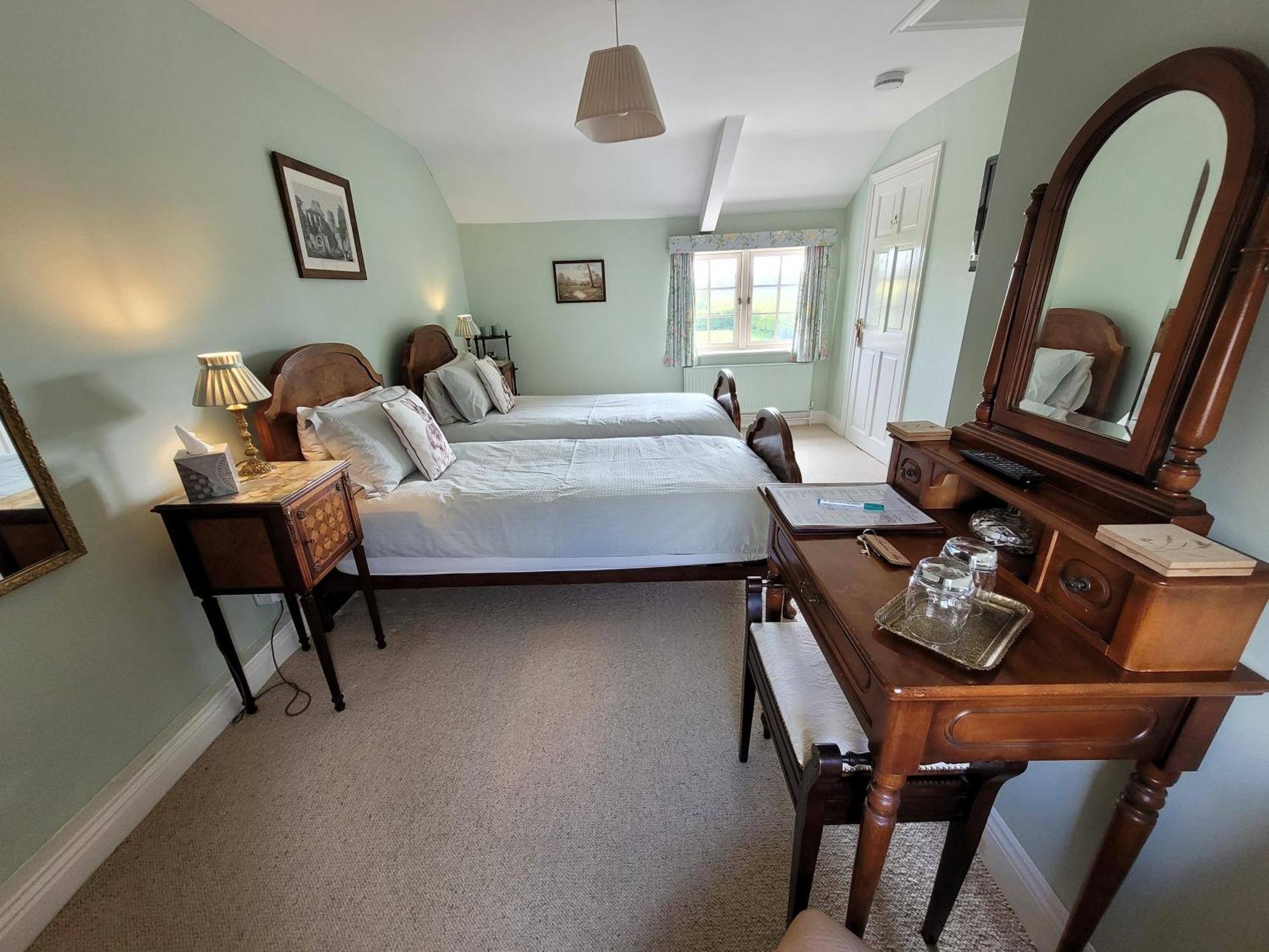 Bed & Breakfast Burton Grange 4*